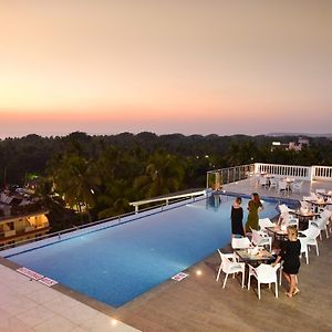 Silver Sands Serenity Resort, Candolim